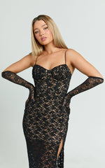 Tarah Gloves - Long Lace Gloves in Black