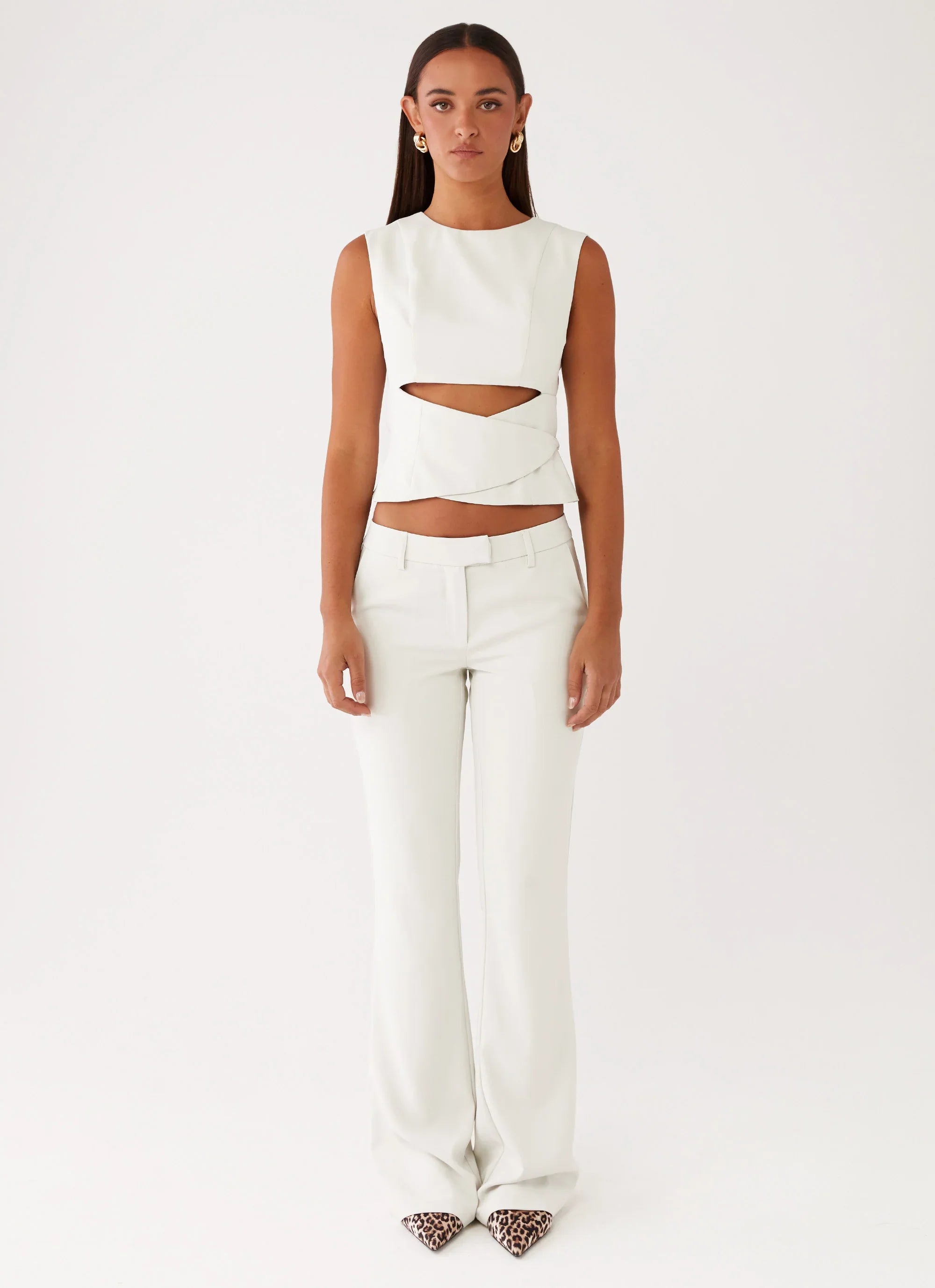Cyra Low Rise Slim Fit Pants - Ivory